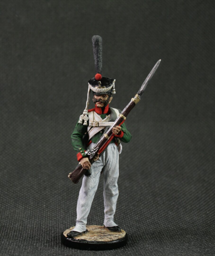 Painted tin soldier 54 mm Scale 1/32 Historical Miniature Napoleonic wars. Grenadier of the Tauride Grenadier Regiment. - Image 2