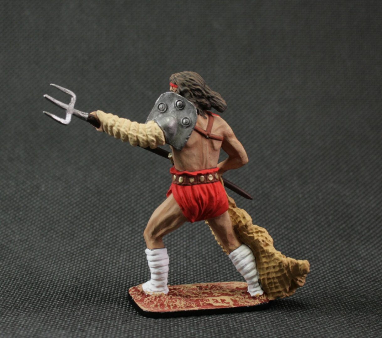 Tin soldier 54 mm handmade and painted model 1/32 Ancient Rome Roman gladiator-retiarius, 1st-3rd century - Image 3