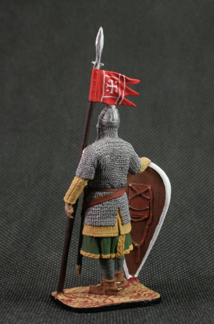 Collectible tin toy soldier 54 mm Painted Historical Miniature Medieval Norman knight 2nd half of the 11th century - Image 3