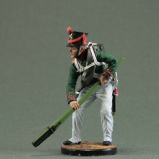 Hand-painted Russian Foot Artillery Gunner 54 mm, Russian Imperial Army, 1809–1814, Napoleonic tin soldier collectible.