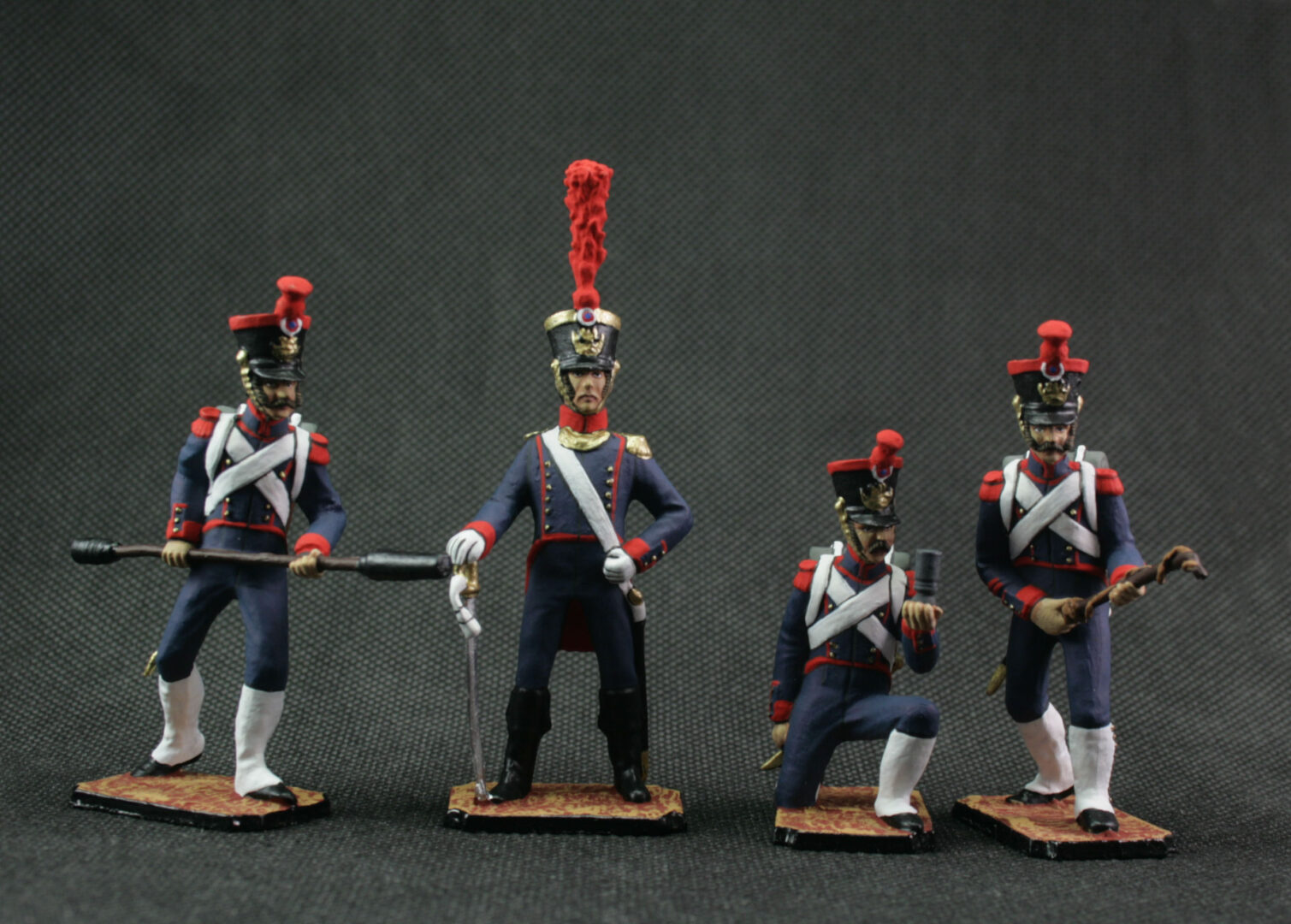 Hand-painted French Army artillery figures from the Napoleonic Wars, 1812.